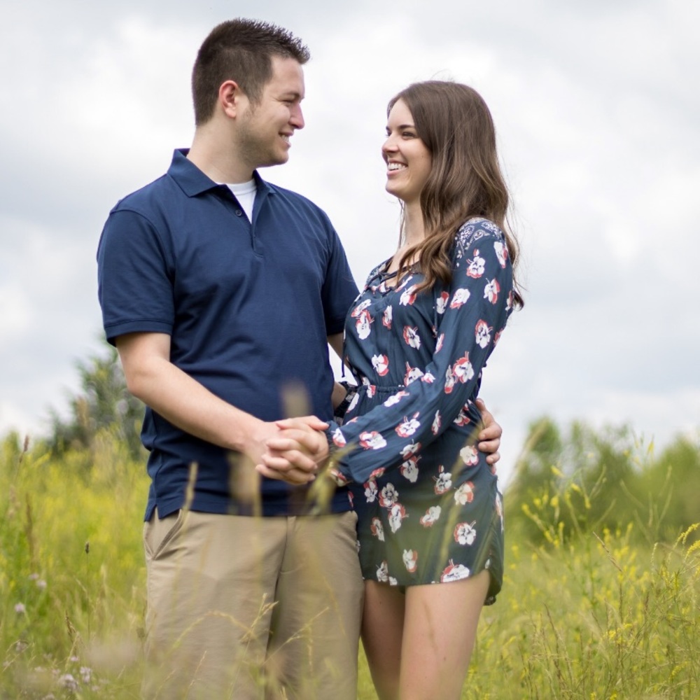 Abercrombie & Fitch XS navy floral romper sleeved